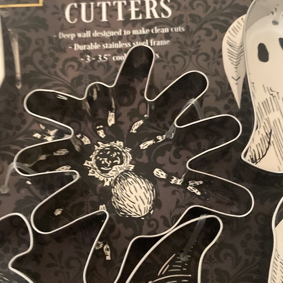 Halloween Cookie Cutters - Picture 5 of 11